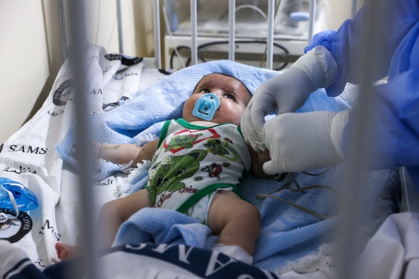 Une épidémie de bronchiolite frappe les nourrissons en France.
 (Photo  OMAR HAJ KADOUR/AFP via Getty Images)