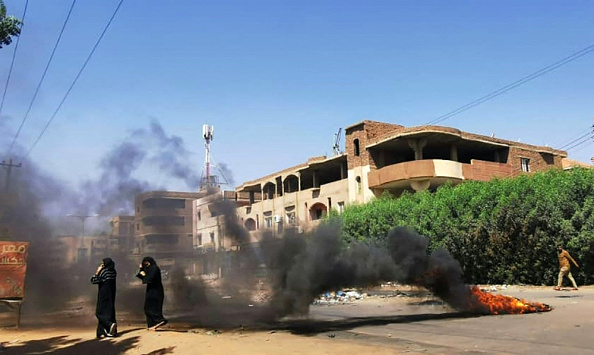 -Dans la capitale Khartoum, à la suite d'appels à la désobéissance civile pour protester contre le coup d'État militaire du mois dernier, le 7 novembre 2021. Photo de -/AFP via Getty Images.