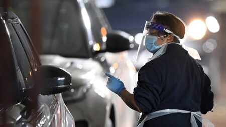 Texas : une femme enferme son fils dans le coffre de sa voiture pour aller le faire tester