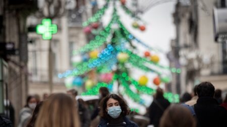 Loire-Atlantique : l’arrêté préfectoral imposant le port du masque obligatoire en extérieur suspendu