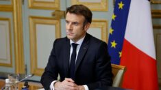 La vente d’équipements militaires à la Russie était « conforme » au droit  jusqu’en 2020, selon Emmanuel Macron