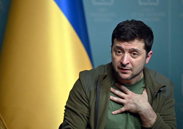 Le Président ukrainien Volodymyr Zelensky. (Photo : SERGEI SUPINSKY/AFP via Getty Images)