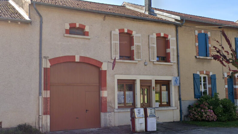 Le "café Tona" à Combres-sous-les-Côtes dans la Meuse a été tenu par Gisèle pendant 40 ans sans journées de repos. (Capture d'écran/Google Maps)