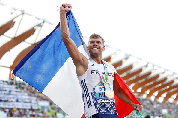 Le français Kevin Mayer sacré champion du Monde d'athlétisme lors des Championnats mondiaux d'athlétisme à Eugene en Oregon le 24 juillet 2022  (Photo : Steph Chambers/Getty Images)
