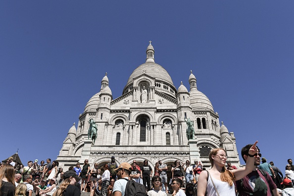 La basilique du Sacré-Cœur à Paris, le 10 juillet 2022.  (ALAIN JOCARD/AFP via Getty Images)