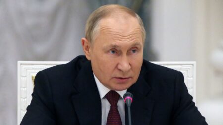 La Russie prête à utiliser « tous ses moyens » pour se « protéger », dit Poutine