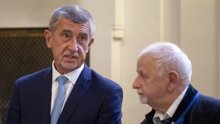République Tchèque: l’ancien Premier ministre Babis va se présenter à la présidentielle