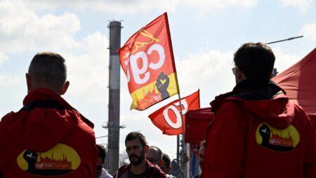 Extension de la grève des raffineurs : qui profite du système ?