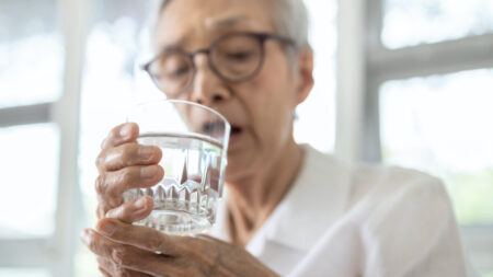 La recherche établit un lien troublant entre le vaccin Covid et la maladie de Parkinson