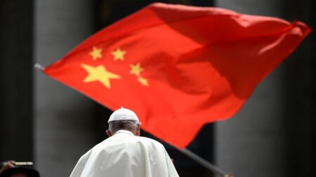 Nomination d’un évêque en Chine: le Vatican estime que cela viole un accord bilatéral