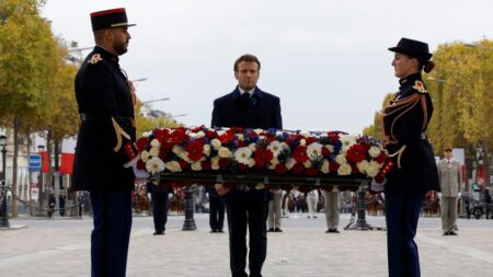 11 novembre: Emmanuel Macron a présidé la cérémonie commémorative aux Champs-Élysées