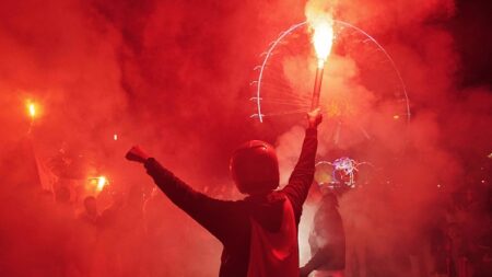 Mondial 2022: au moins 170 interpellations après les victoires de la France et du Maroc