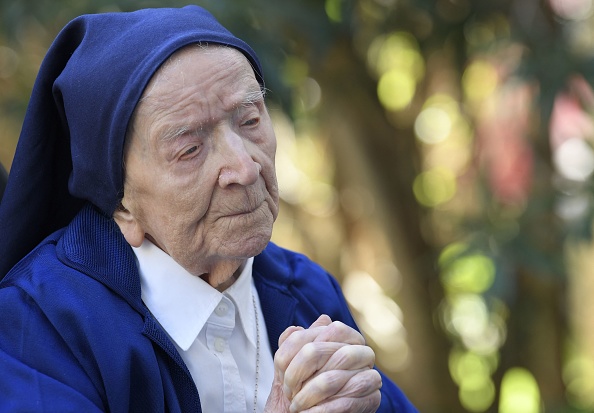 Soeur André, née  Lucile Randon, est décédée à l'âge de 118 ans. (Photo : NICOLAS TUCAT/AFP via Getty Images)