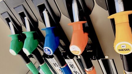 Carburants: après la fin de la ristourne les prix à la pompe en France ont fortement augmenté