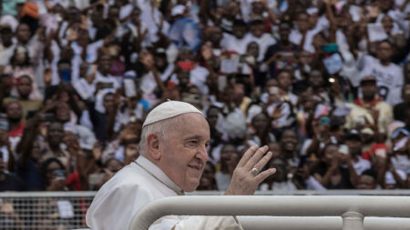 Le pape invite les jeunes Congolais à être « acteurs » de l’avenir du pays