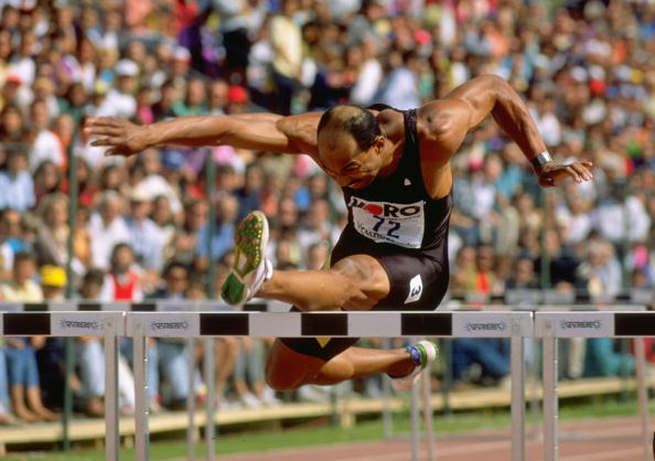 Greg Foster lors de l'épreuve du 110 mètres haies aux Internationaux de Sestrières  en Italie en 1991. (photo : Gray Mortimore/Allsport)