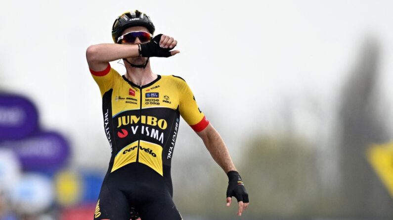 Le Français Christophe Laporte a remporté la course cycliste A travers la Flandre mercredi à Waregem, après un premier succès de prestige à Gand-Wevelgem dimanche. (Photo by JASPER JACOBS/BELGA MAG/AFP via Getty Images)