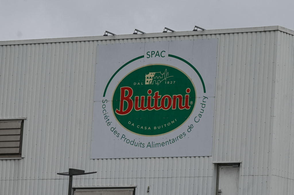 Scandale des pizzas contaminées Buitoni : le groupe Nestlé France mis en examen