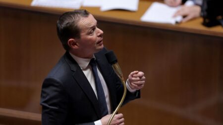 Carrières longues: le Sénat vote l’extension à ceux ayant commencé entre 20 et 21 ans