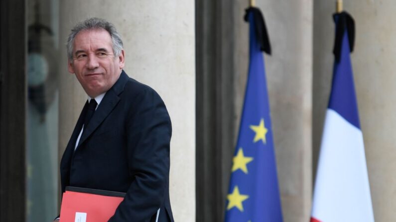 Emmanuel Macron a nommé vendredi François Bayrou comme Premier ministre. (STEPHANE DE SAKUTIN/AFP via Getty Images)