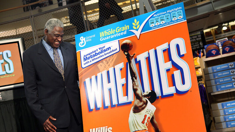 Willis Reed, légende du basket américain assiste à un événement à New York en 2009.  (Photo by Scott Gries/Getty Images)