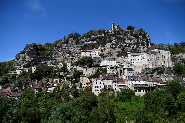 Le village de Rocamadour, dans le sud de la France.  (LIONEL BONAVENTURE/AFP via Getty Images)