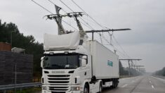 La France veut expérimenter les «autoroutes électriques» destinées aux camions