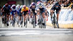 Tour d’Espagne féminin : Charlotte Kool remporte la deuxième étape au sprint