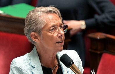 Retraite à 64 ans: le camp présidentiel marque un point, les oppositions fulminent