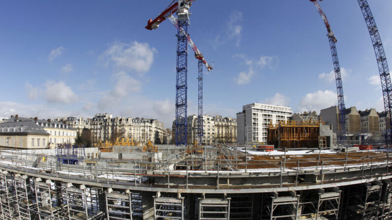 D'une capacité de 900 lits, le futur hôpital Grand Paris-Nord remplacera les actuels hôpitaux Bichat à Paris et Beaujon à Clichy (Hauts-de-Seine) et abritera également des activités d'enseignement et de recherche. Illustration. (Photo FRANCOIS GUILLOT/AFP via Getty Images)