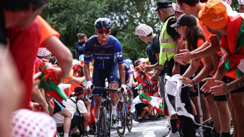 David Gaudu, neuvième de la cinquième étape du Tour de France arrivée à Laruns mercredi. (Photo by ANNE-CHRISTINE POUJOULAT/AFP via Getty Images)