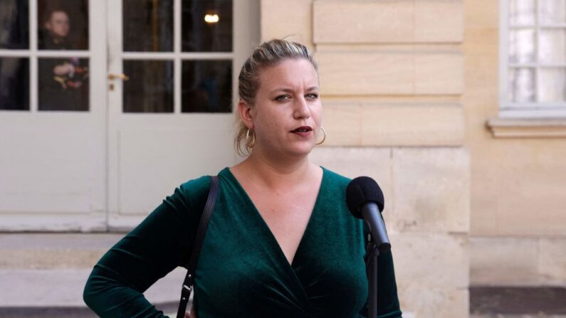 La présidente du groupe parlementaire de La France Insoumise (LFI) Mathilde Panot le 3 juillet 2023. (Photo GEOFFROY VAN DER HASSELT/AFP via Getty Images)