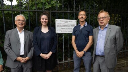 Mort de l’ex-maire du XIXe arrondissement Roger Madec, figure socialiste de Paris