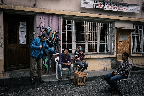 La structure d'accueil de migrants à Briançon (Hautes-Alpes) « Terrasses Solidaires » a ainsi été fermée mercredi. (Photo JEAN-PHILIPPE KSIAZEK/AFP via Getty Images)