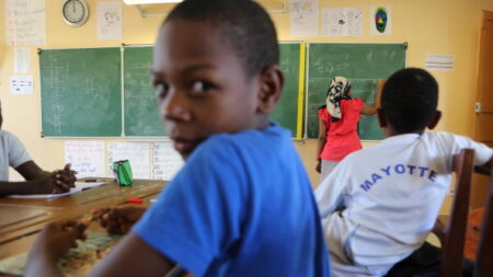À Mayotte, le nombre d’enfants non scolarisés atteint des records