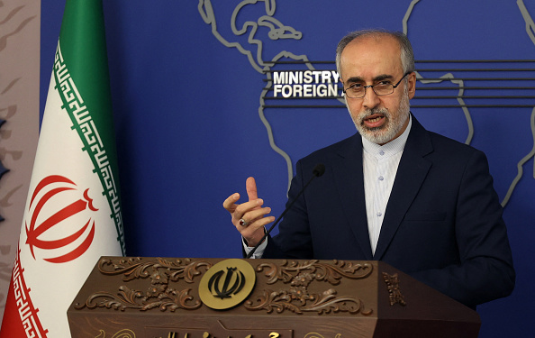 Le porte-parole de la diplomatie iranienne Nasser Kanani a appelé les États-Unis à « stopper » leur soutien à Israël. (Photo ATTA KENARE/AFP via Getty Images)