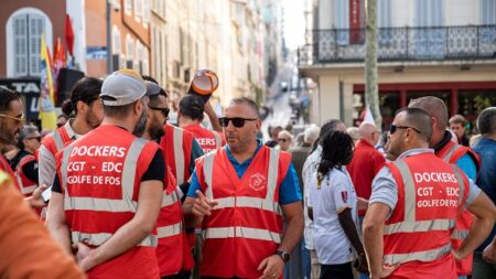À Marseille, une manifestation pour «vivre et travailler dignement»