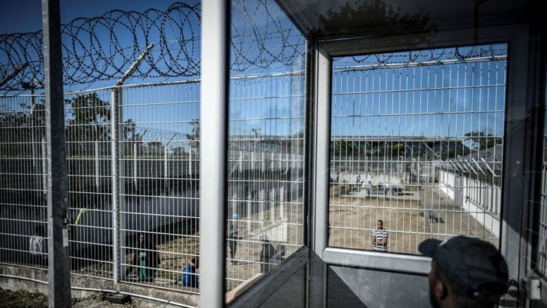 Centre de rétention (CRA) de Vincennes, le 18 septembre 2019. (Photo STEPHANE DE SAKUTIN/AFP via Getty Images)