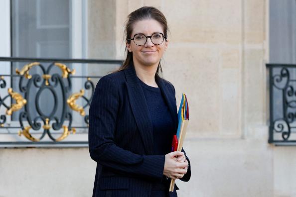 La ministre des Solidarités Aurore Bergé. (Photo GEOFFROY VAN DER HASSELT/AFP via Getty Images)