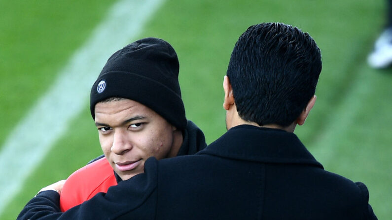 "Je veux que Kylian Mbappé reste", "le meilleur club pour lui c'est Paris", a déclaré mardi le président du PSG Nasser Al-Khelaïfi. (Photo : FRANCK FIFE/AFP via Getty Images)