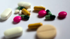 Les Français ont ramené en moyenne deux boîtes de médicaments non utilisés en pharmacie en 2023