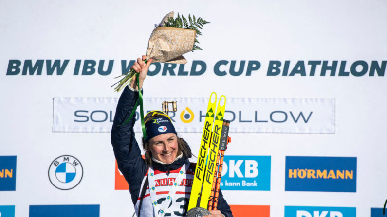 Justine Braisaz-Bouchet s'est offert sa cinquième victoire de la saison en Coupe du monde de biathlon en remportant le sprint vendredi à Soldier Hollow (Utah), aux Etats-Unis. (Photo : ISAAC HALE/AFP via Getty Images)
