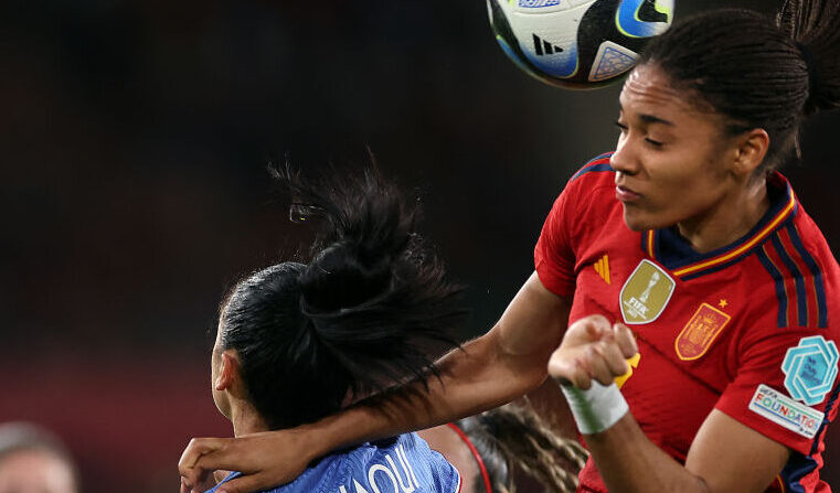 Sakina Karchaoui a admis mardi que les Bleues avaient réalisé "totalement un non-match" contre l'Espagne mercredi dernier en finale de Ligue des nations. (Photo : FRANCK FIFE/AFP via Getty Images)