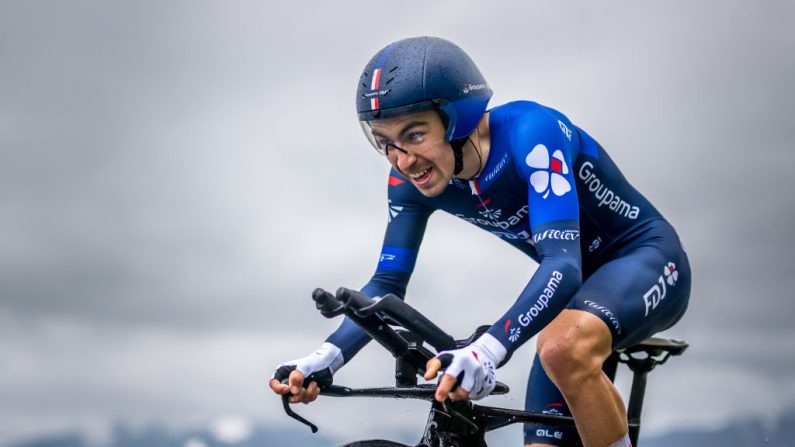 Lenny Martinez, a empoché déjà sa cinquième victoire de la saison en remportant la Mercan'Tour classic, une classique de montagne au fort avant-goût de Tour de France, mercredi à Valberg. (Photo : FABRICE COFFRINI/AFP via Getty Images)