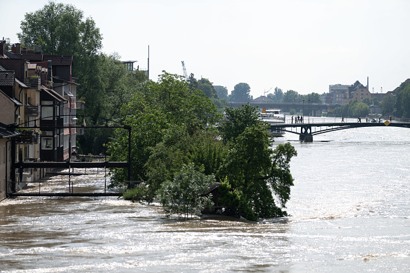 Le Danube en crue le 5 juin 2024 à Regensburg, en Allemagne. (Lukas Barth/Getty Images)