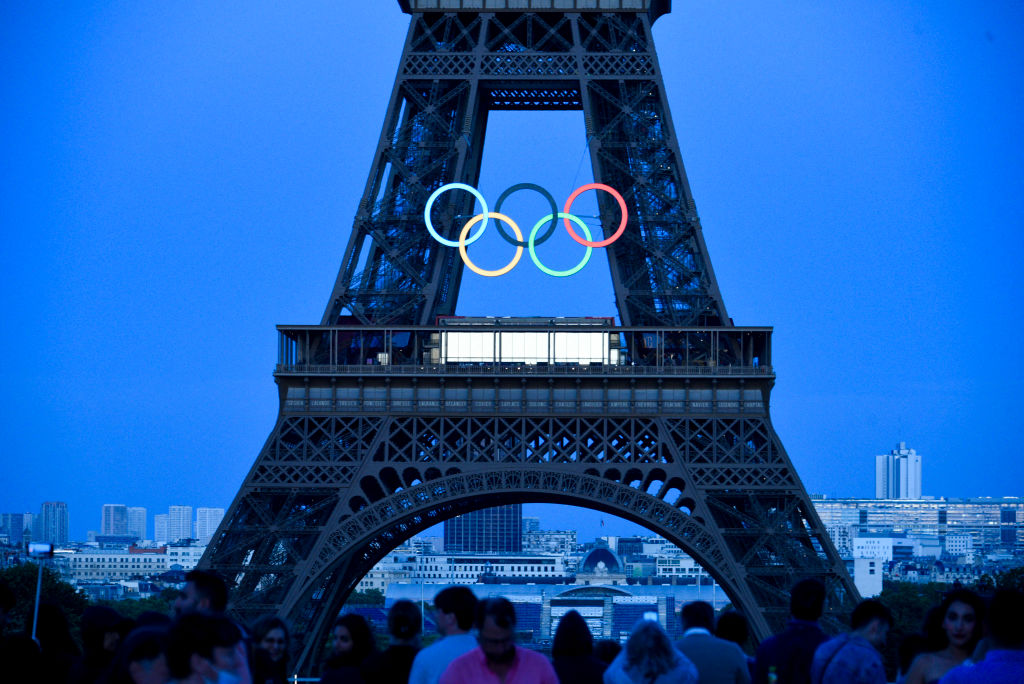 JO : les descendants Eiffel opposés au maintien des anneaux sur la tour Eiffel,  proposent de les transmettre à Los Angeles