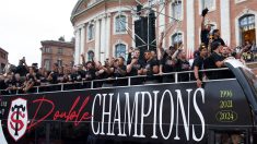 Rugby : les Toulousains fêtent le doublé au Capitole