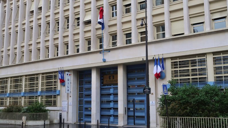Siège du Journal officiel au 26, rue Desaix, Paris 15ème.(Celette/Wikipedia)
