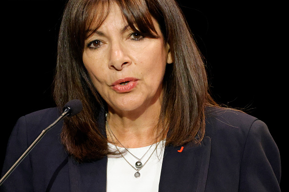 La maire de Paris Anne Hidalgo.  (GEOFFROY VAN DER HASSELT/AFP via Getty Images)