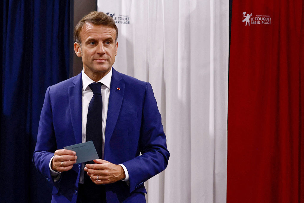 Emmanuel Macron sera en pause estivale "par intermittence" pendant les JO 2024
